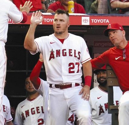 ＭＬＢ】大谷翔平は３打席凡退も主砲マイク・トラウトがこの日２発目と