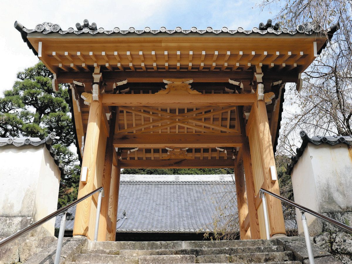 家康ルーツの松平家菩提寺「高月院」山門が86年ぶり建て替え 27日開通式：中日新聞Web