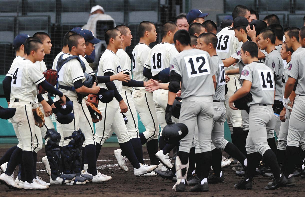 長崎商69年ぶり勝利 最長の ごぶさた白星 は関西学院 夏の甲子園 中日スポーツ 東京中日スポーツ