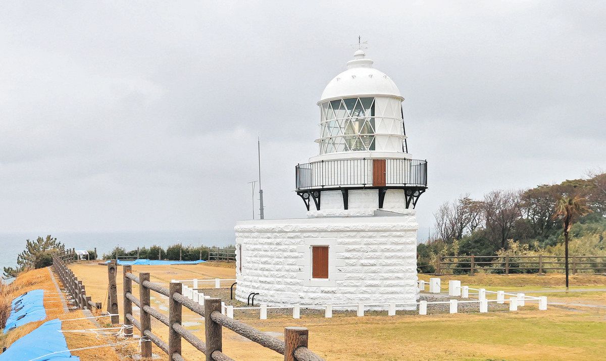 石川】禄剛埼灯台 国重文へ 地震で破損のレンズも：北陸中日新聞Web