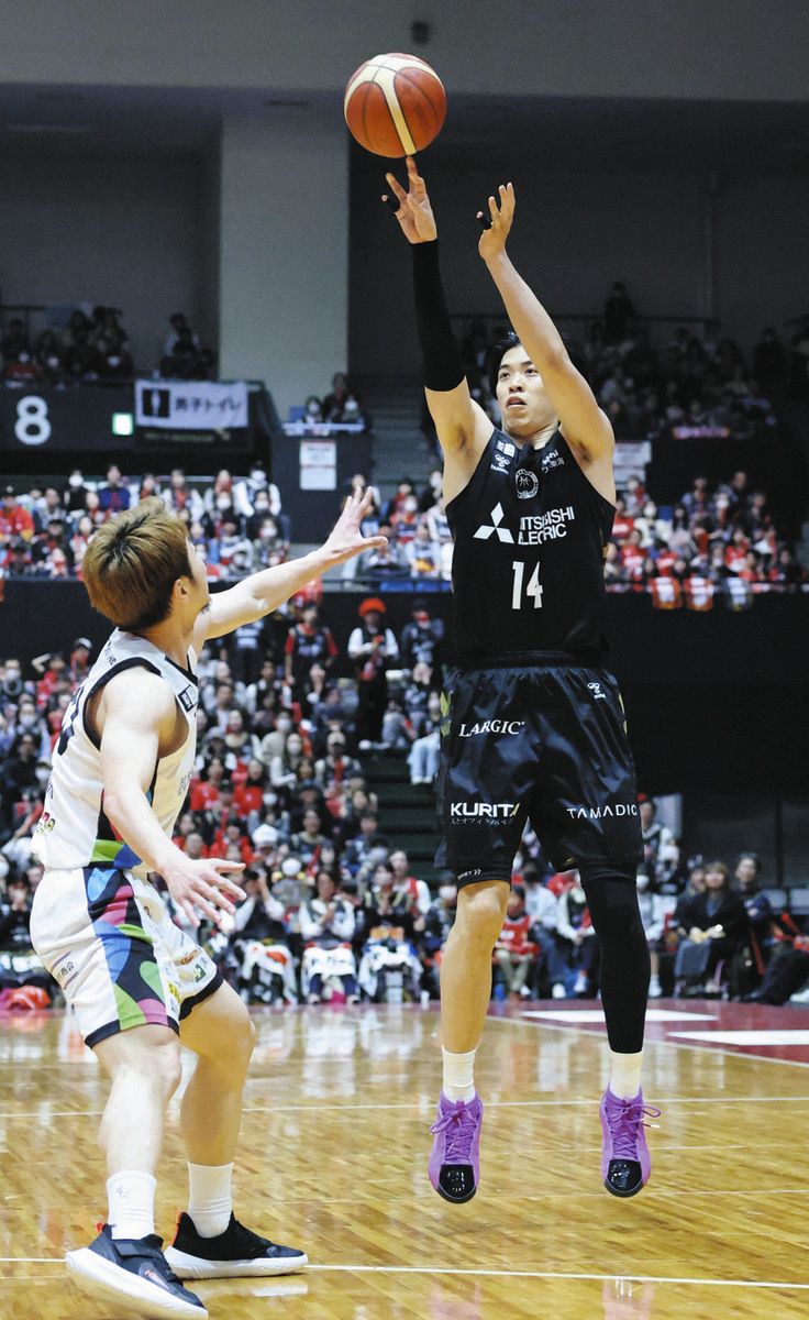 名古屋D・佐藤卓磨、「鳥肌が立った」 スペシャルゲストのDJ