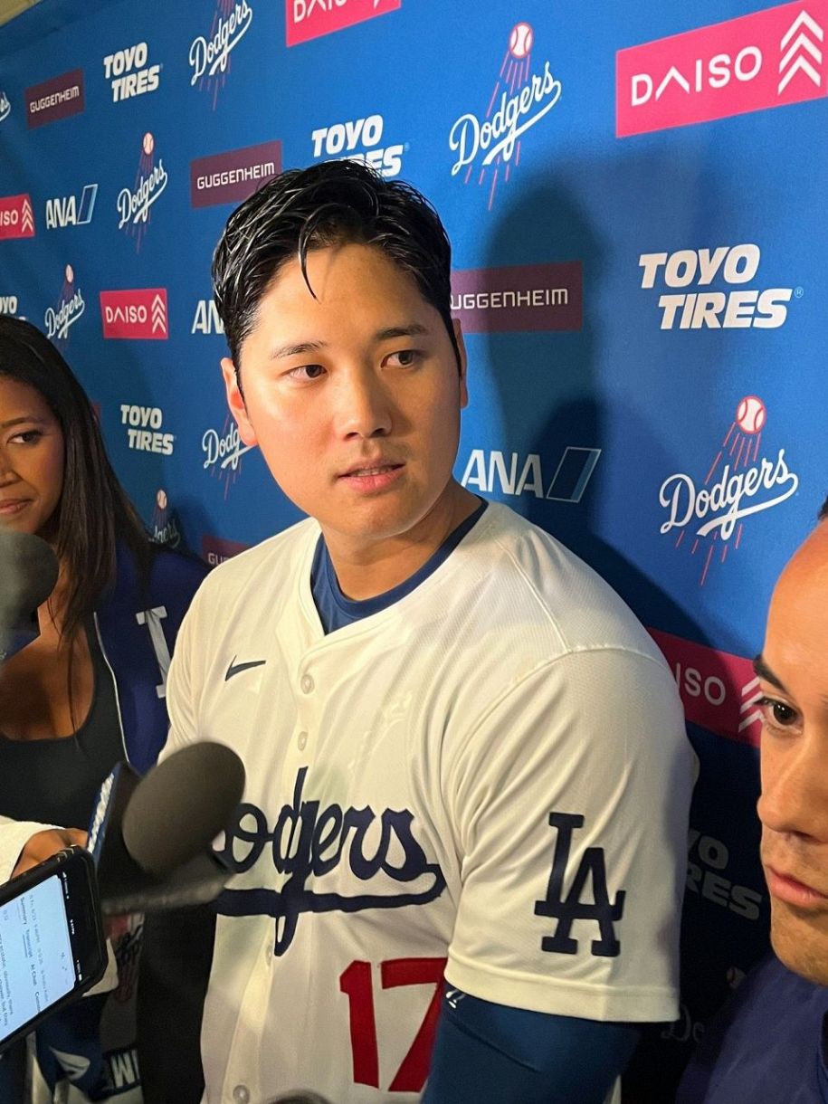☆大谷翔平選手 ロサンゼルス ドジャース 40-40クラブ スライディング