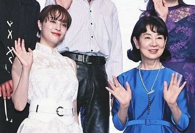 吉永小百合 映画は駄目ということに大きなショック 無観客の映画館から公開あいさつ 中日スポーツ 東京中日スポーツ 吉永小百合 映画は駄目ということに大きなショック 無観客の映画館から公開あいさつ 中日スポーツ 東京中日スポーツ