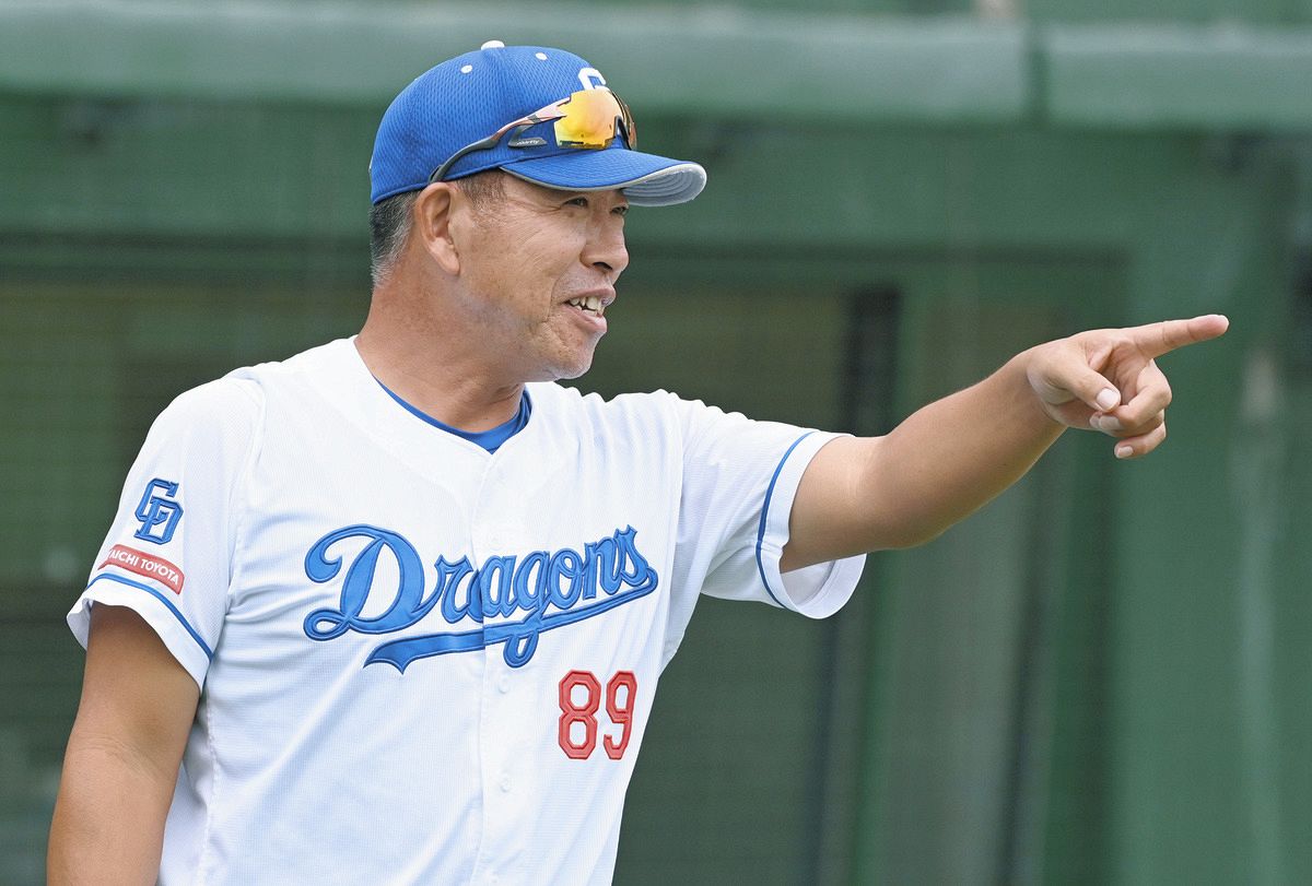 中日・根尾昂、来季の野手転向を井上一樹監督は否定「全然考えて