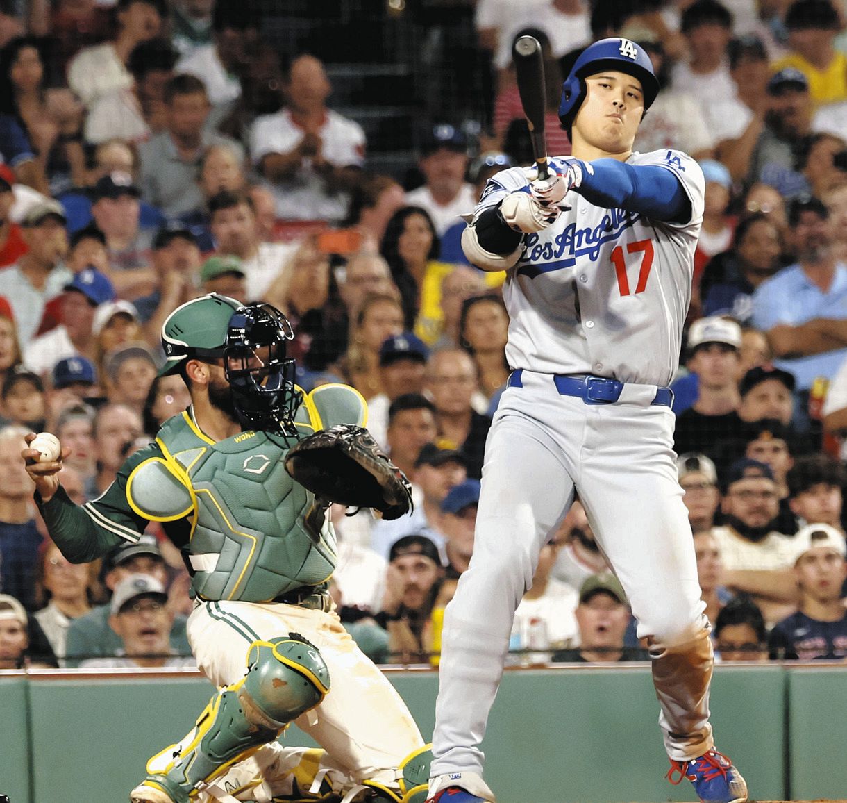 【パープルパラレル】 吉田正尚 開幕戦 topps now シリアル 大谷翔平 パープルパラレル】 吉田正尚 開幕戦 topps now シリアル 大谷翔平