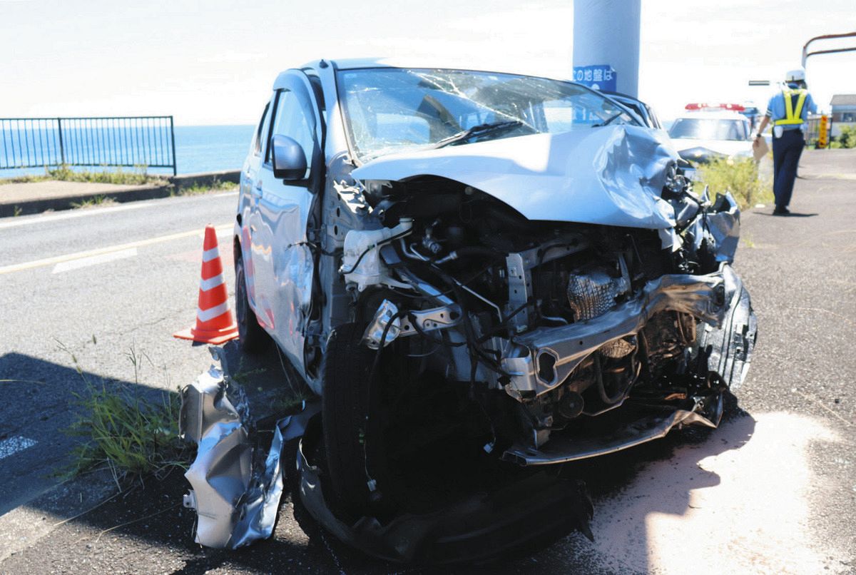三重県御浜町の国道で軽乗用車同士が正面衝突 運転の男性1人死亡：中日