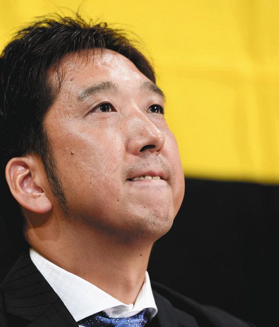 藤川球児「苦しかったが自分に勝った」 引退発表会見：中日新聞Web