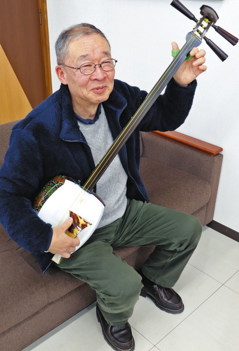 真嘉比型.八重山黒木三味線