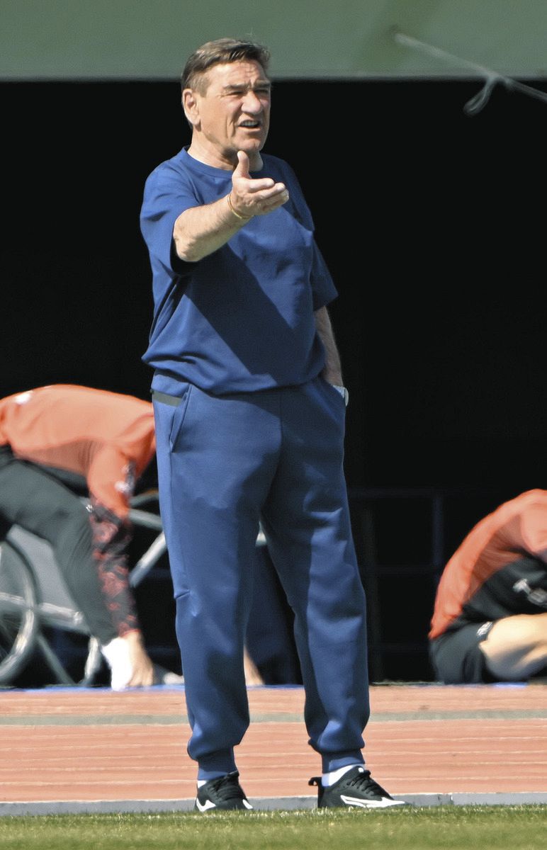 名古屋グランパス、13日間の沖縄キャンプ打ち上げ 指揮官評価は「魅力