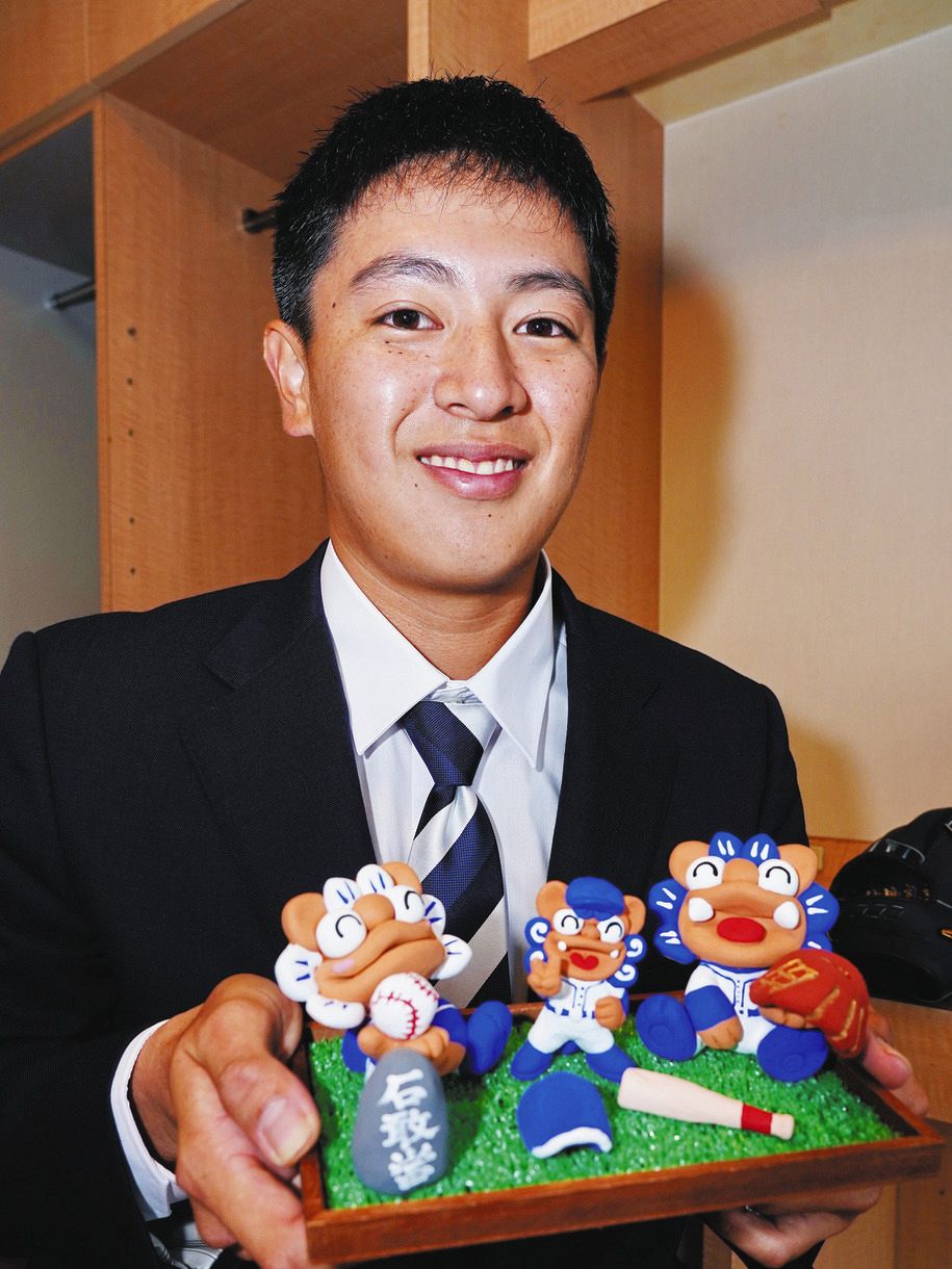 中日1位・仲地礼亜は沖縄の守り神『シーサー』持ち込み入寮「守る