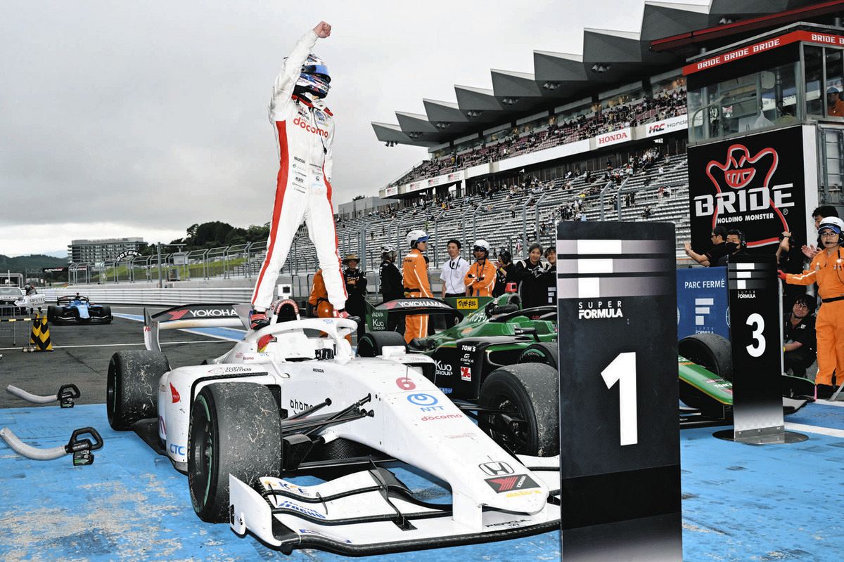 スーパーフォーミュラ第7戦決勝】太田格之進、鮮やかな逆転で今季3勝目