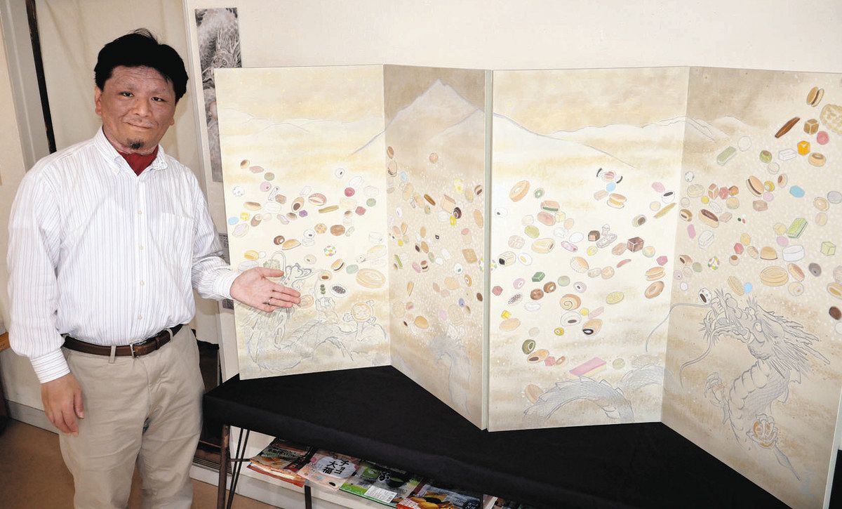 飯田市での半生菓子をテーマにした絵画展