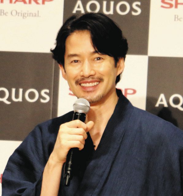 竹野内豊 七夕の願い事「いつも笑顔でいられますように」カメラの腕前