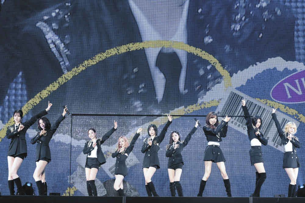 NiziU、6月に大阪＆東京で3年半ぶりドーム公演決定 大阪城ホールで