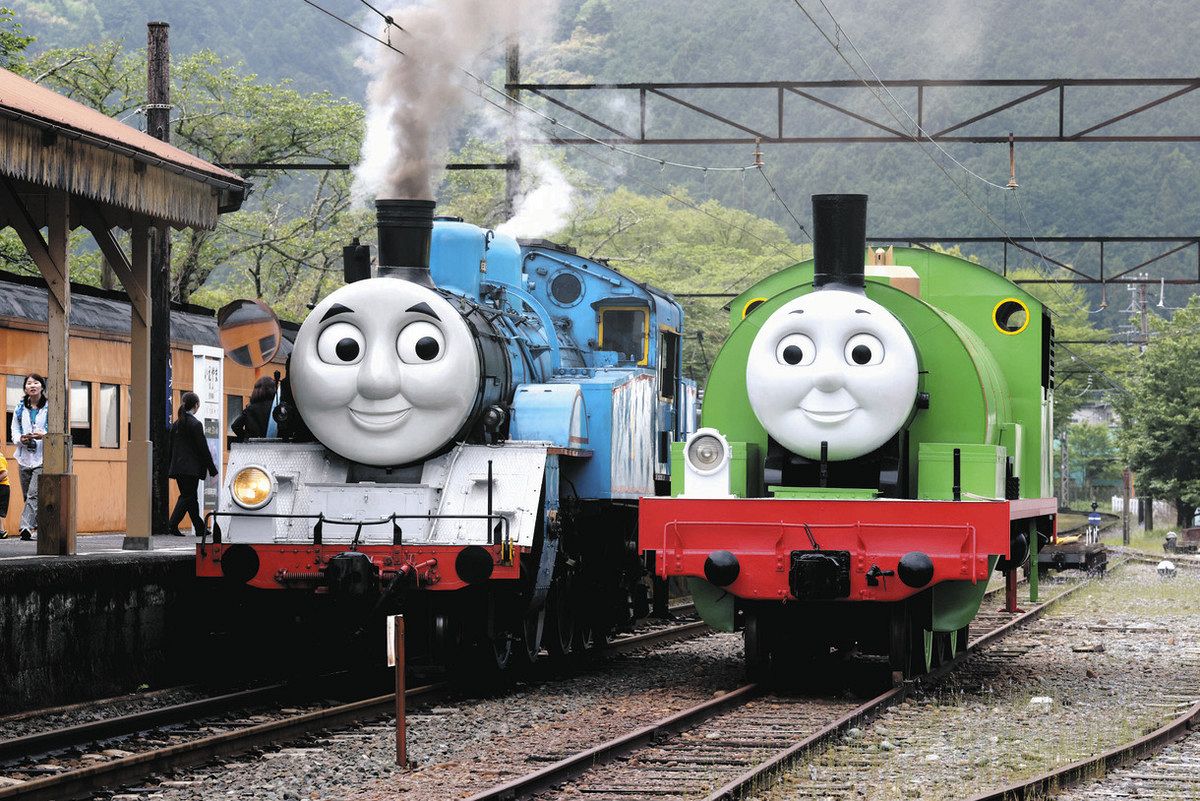 トーマス号「しゅっぱつ！」大鉄が園児招き乗車会 26日から一般運行
