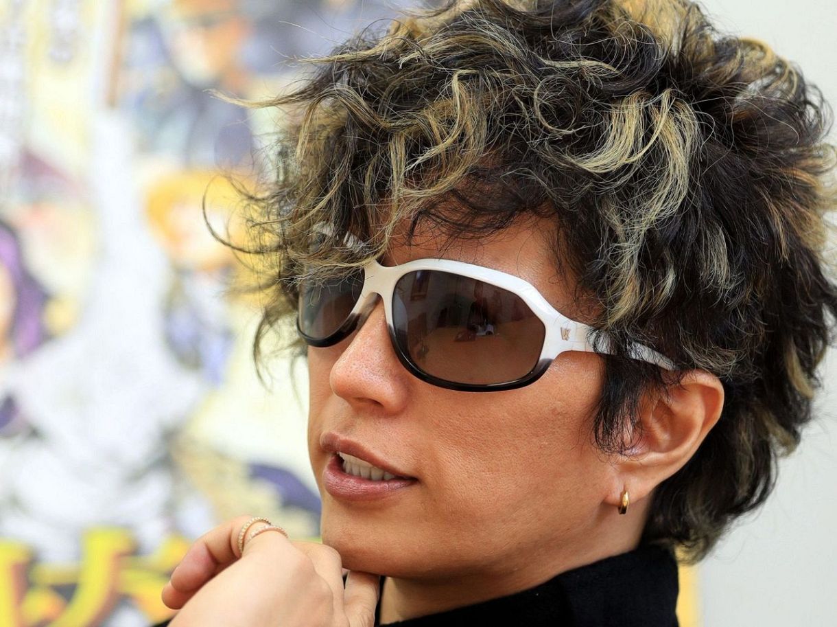 かっこいい gackt サングラス GACKTがオーケストラとロックが共演する 