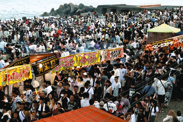 渋滞や雑踏警備に加え、猛暑や災害対策も 熊野大花火大会、未来へ
