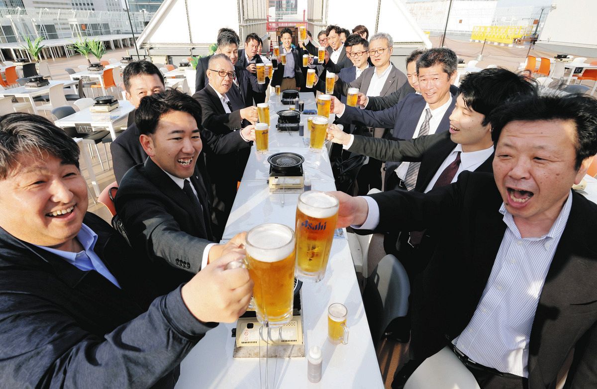 ちょっと早めの「夏に乾杯！」 浜松・遠鉄百貨店：中日新聞しずおかWeb