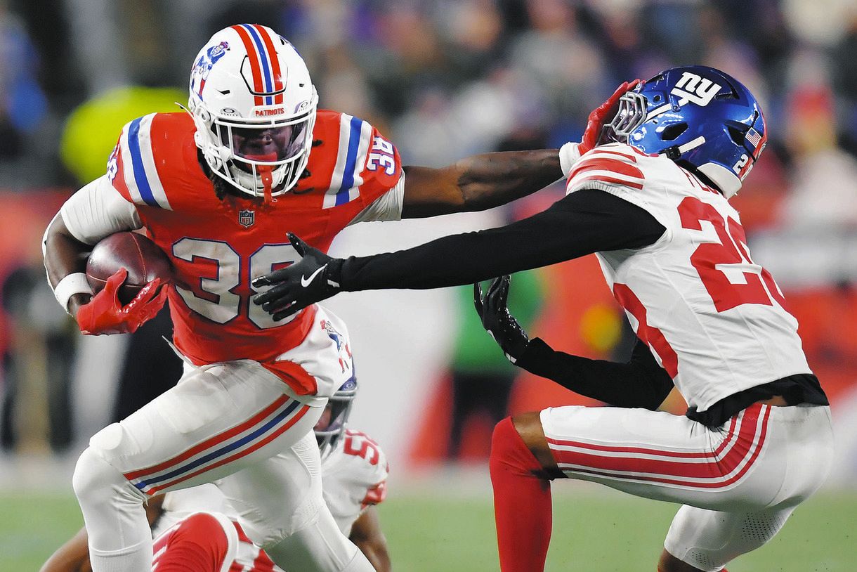 米大学アメフト、人気はやはり桁違い！ 州立大の新ヘッドコーチに7年142億円…日本ならプロ野球でも監督の最高年俸は1億5000万円 前後：中日スポーツ・東京中日スポーツ