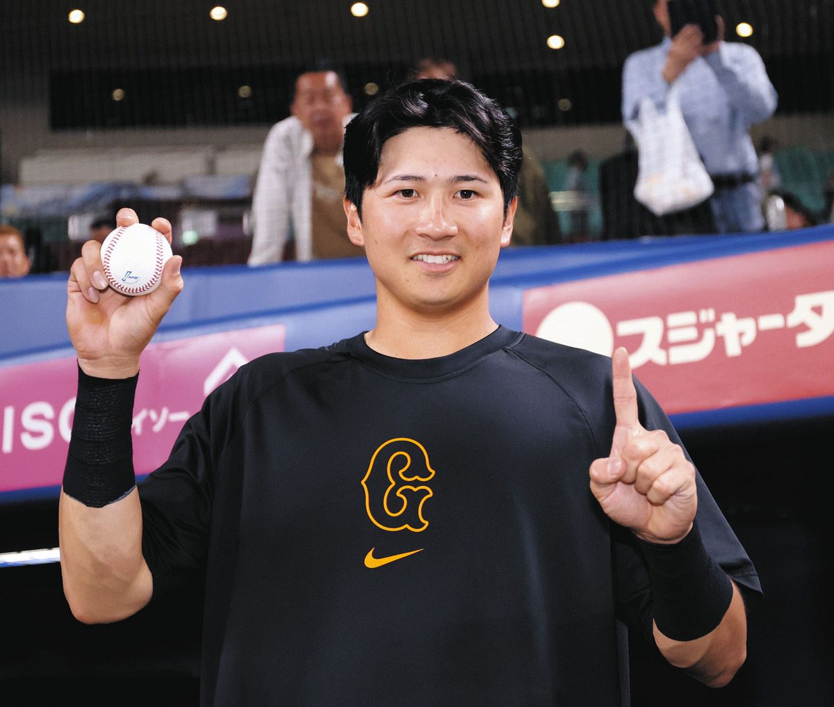 巨人】ドラフト4位・泉口友汰がプロ15打席目で初安打「ホッとしました