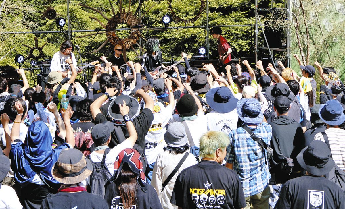 音楽と焼き肉を楽しむ「焼來肉ロックフェス」 長野県飯田市で開幕、20