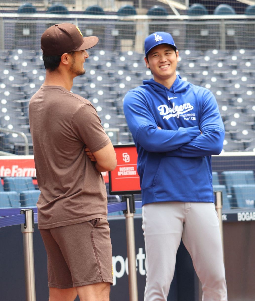 ダルビッシュと大谷翔平、試合前に2人だけで5分以上談笑…野球談義に花