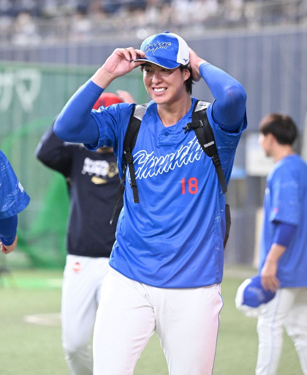 中日ドラゴンズMizuno社製レプリカユニフォーム 梅津晃大 Lサイズ