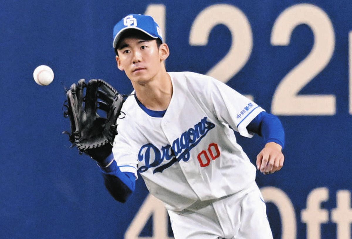 中日・尾田剛樹、ほろ苦のプロ初スタメン 6回、バントで走者送