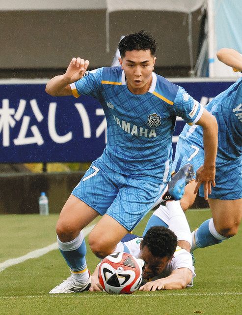 J2磐田連勝 21歳FWの吉長活躍 攻守で存在感、群馬制す：中