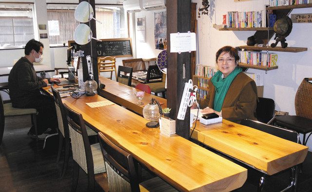ワーケーション受け入れ施設として利用する元店舗＝鳥羽市で