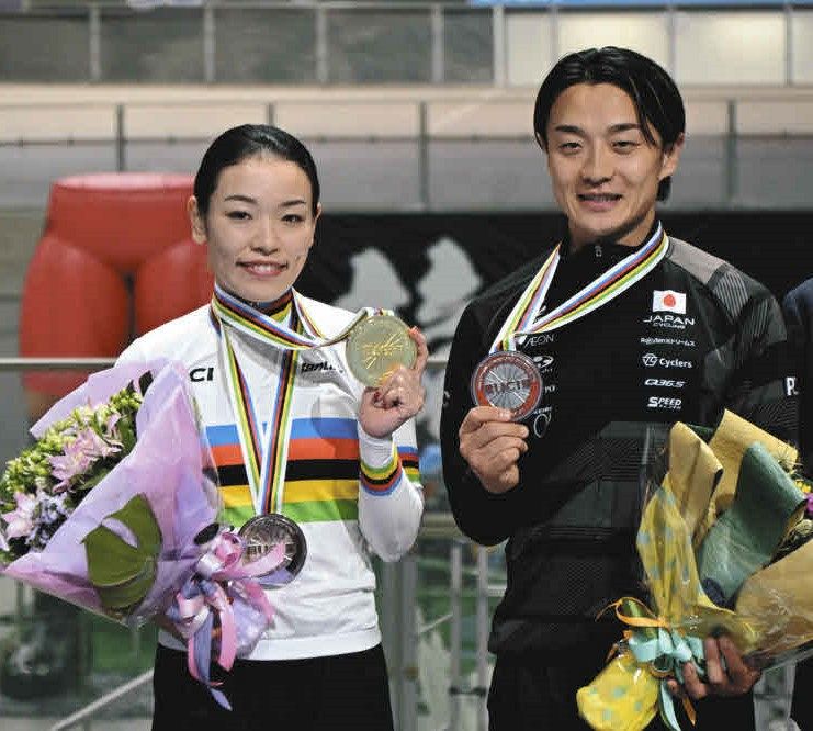 natsuさん専用 Oサイズ 佐藤選手 ブラックダイナマイト 目標はシンプルに3勝目」 2025年もインディ 500に参戦する佐藤琢磨選手