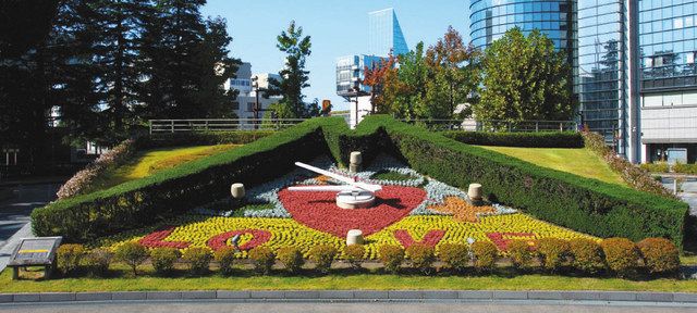 県庁前公園花時計 花壇デザイン募る 北陸中日新聞web