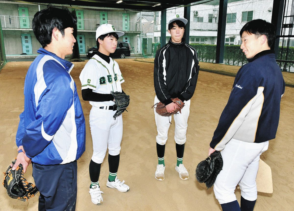 高校野球をやろうよ 郡上高野球部OB会が、中学生に指導教室：中日新聞Web