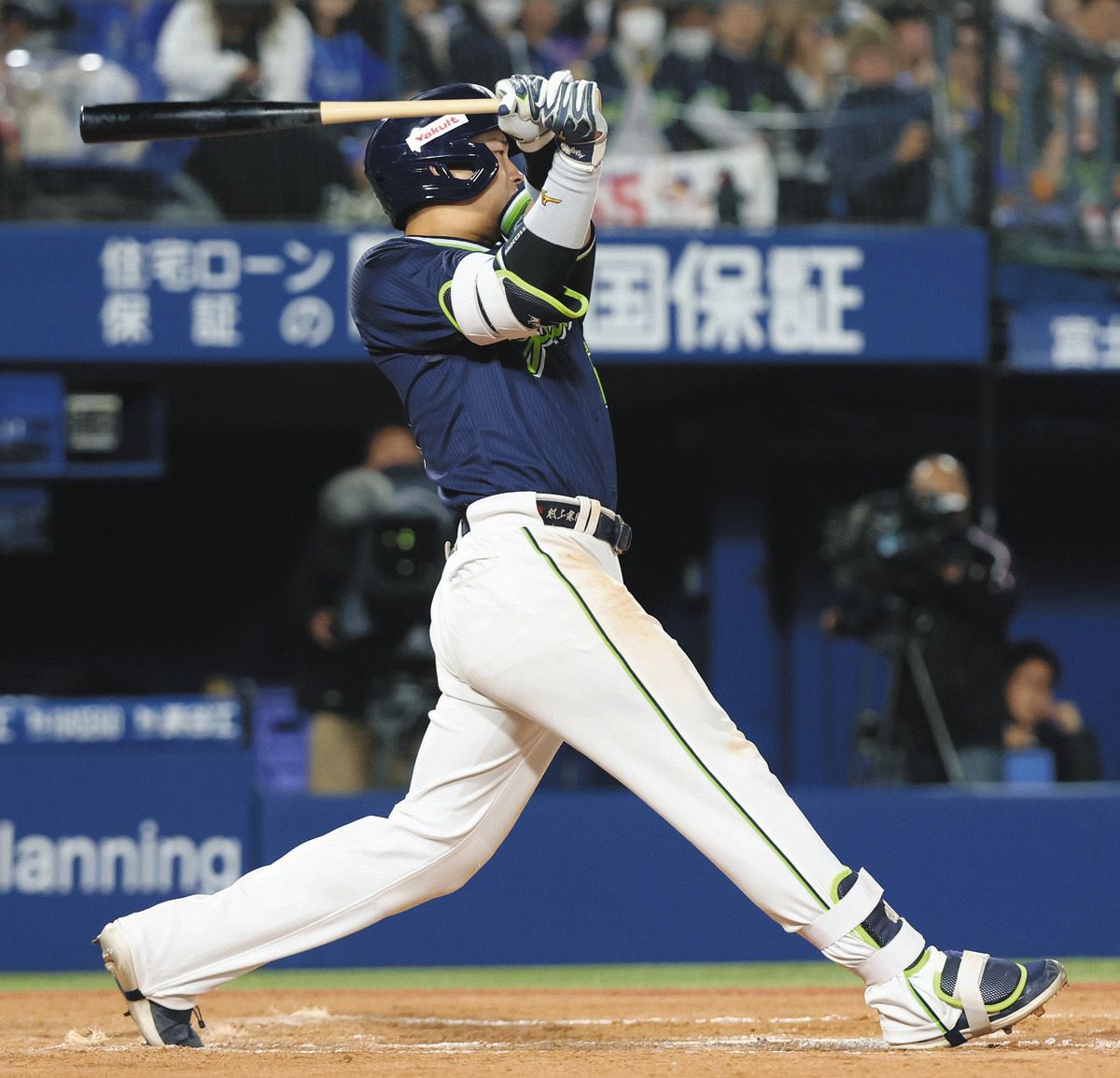 村上宗隆 選手 ヤクルト・村上宗隆、リーグトップ突き進む13号2ラン 35打席