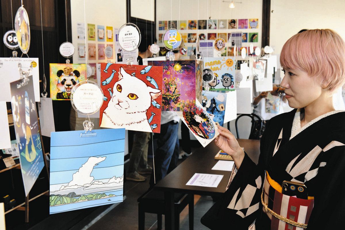 宙浮かぶデジタルアート 東山 スマホでリアルに堪能：北陸中日新聞Web