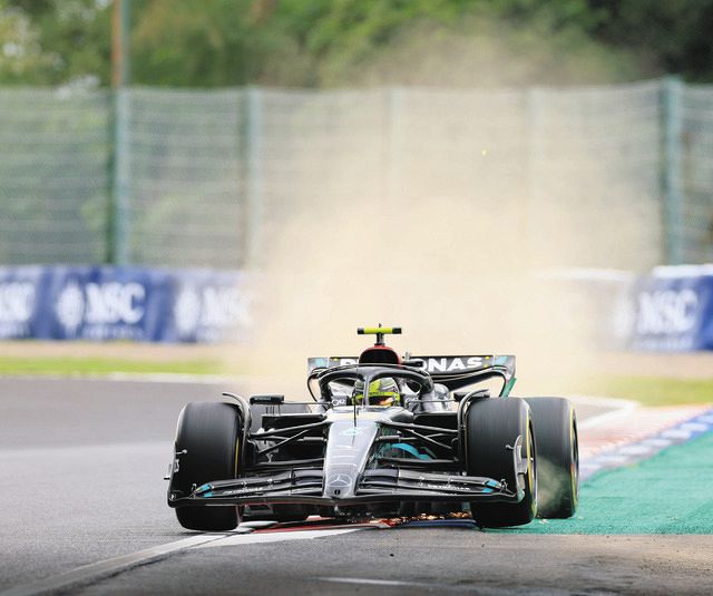 写真30枚】待ちわびた！鈴鹿でF1日本グランプリ開幕 多くのファンで