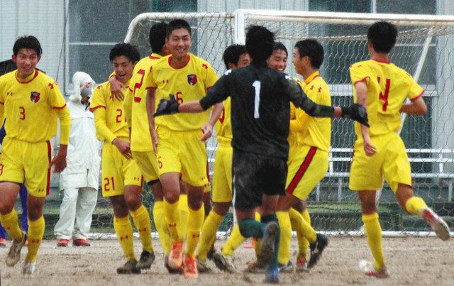 サッカー指導３７年 浜北西高の池谷監督 全国 への指揮終える 中日新聞しずおかweb