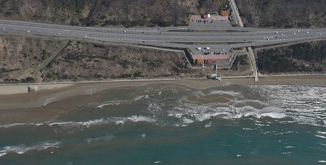 走れる千里浜 激細り 今冬 高波で大量の砂が流出：北陸中日新聞Web