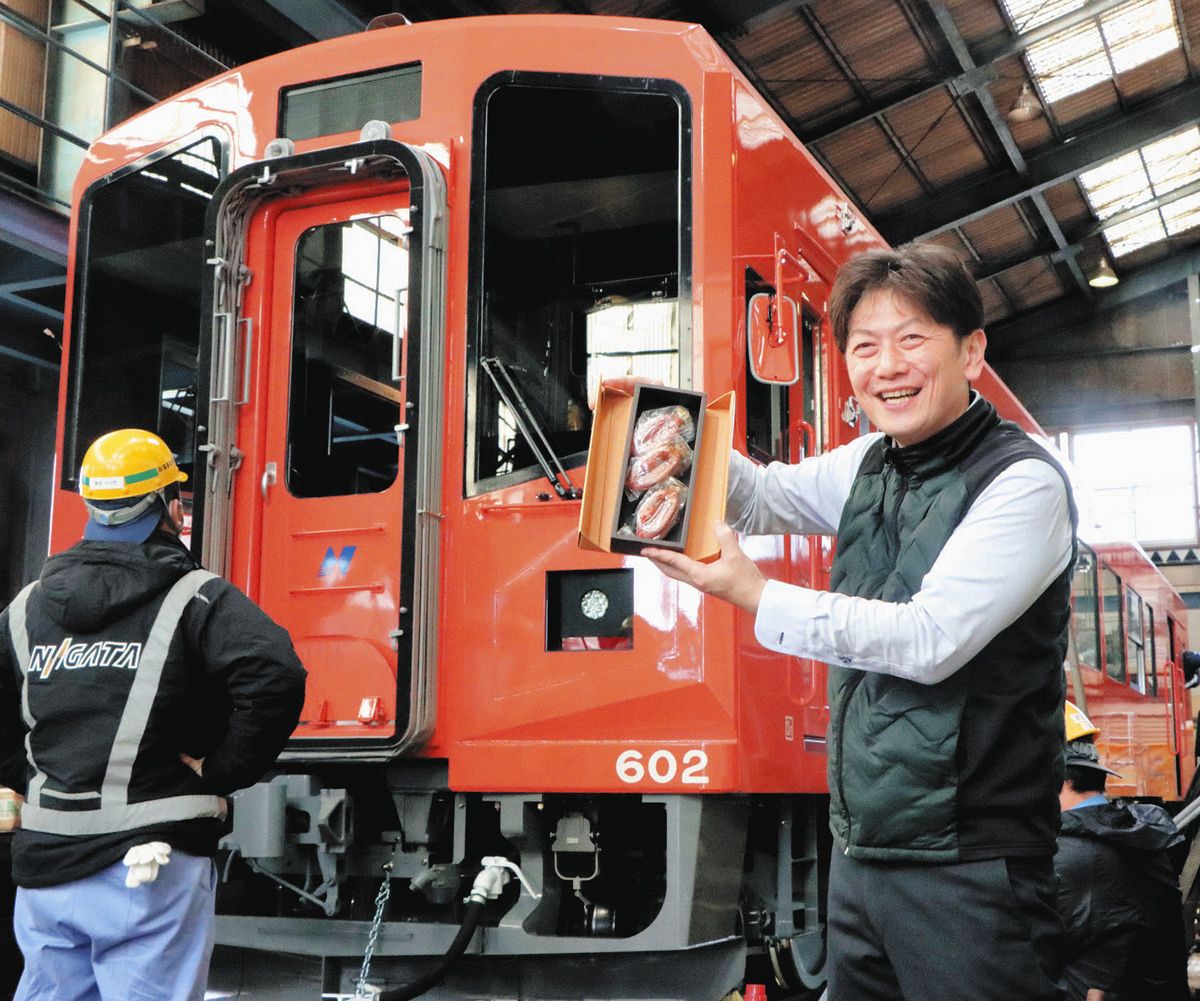長良川鉄道 越美南線 深戸駅 駅名看板(木製) & 乗務員用腕時計 長良川