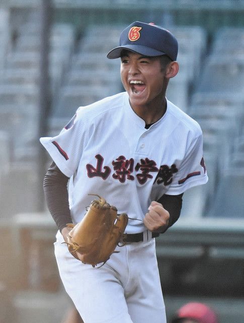 山梨学院エース不在のピンチに1年生コンビが飛躍 川口 古川 緩緩 の配球で惑わし継投で快勝 中日スポーツ 東京中日スポーツ