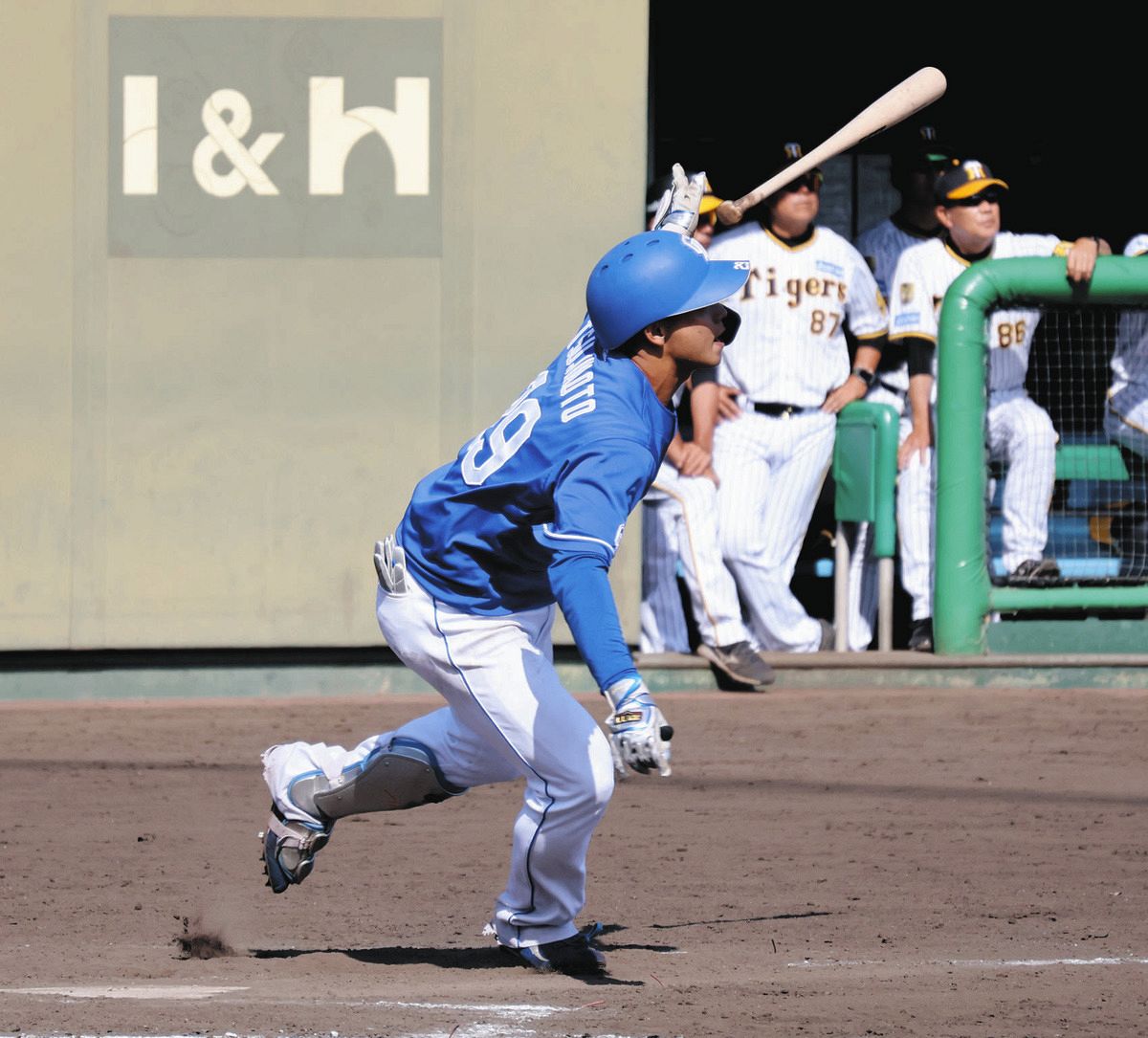 中日2軍】ドラフト3位・辻本倫太郎、2犠打&2点適時二塁打で勝利