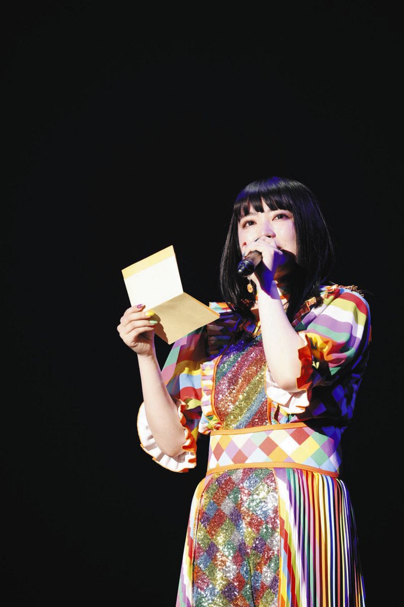 12年間ありがとう」エビ中・柏木ひなた“卒業式” 7000人オレンジに