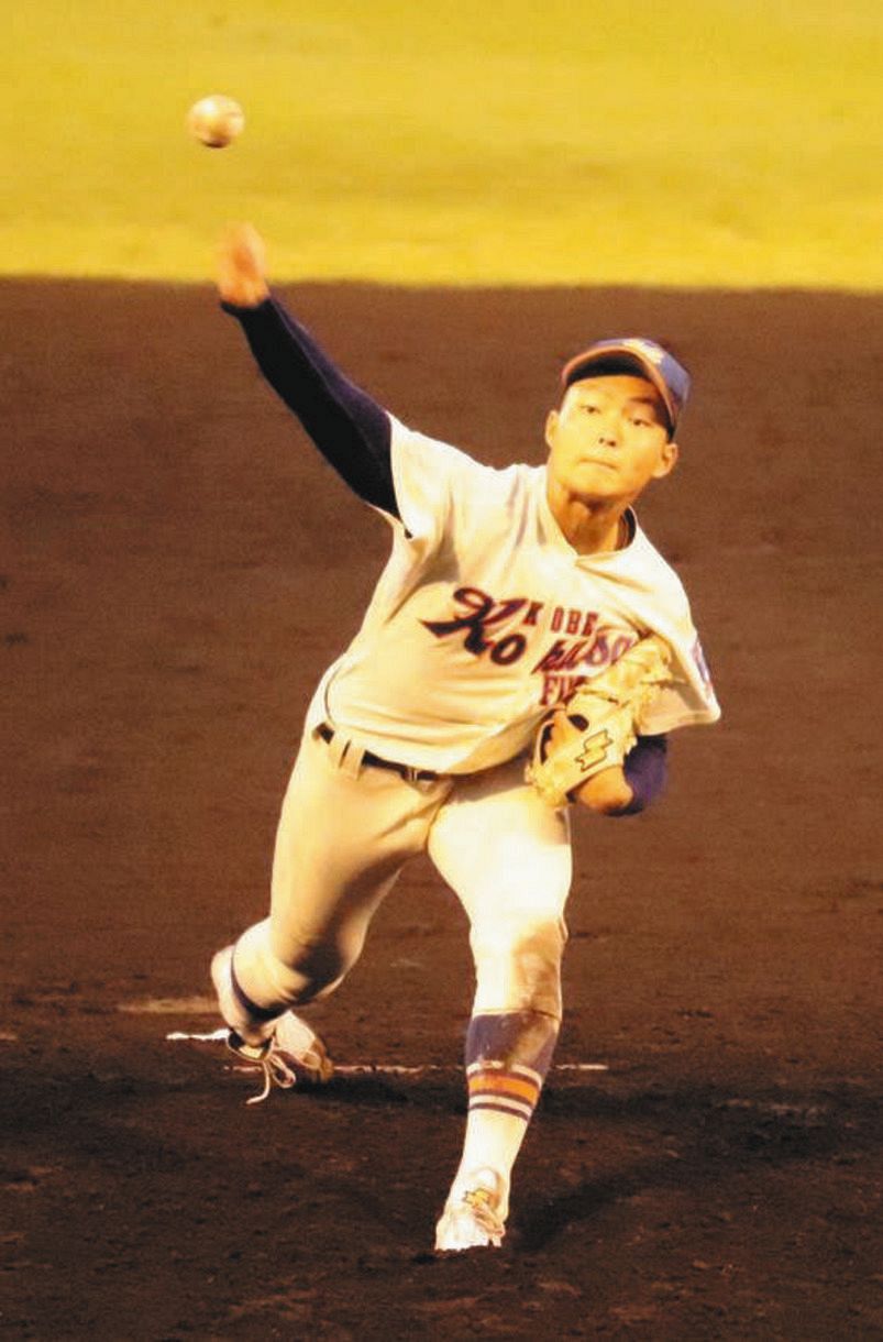 神戸国際大付の145キロ右腕・阪上が2失点完投で8強…近畿大会から背番号