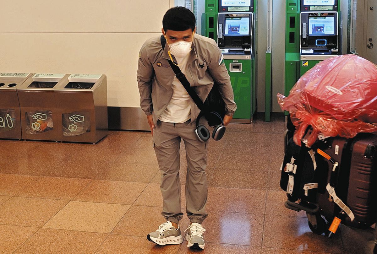 9・14井上尚弥に挑む男が“お辞儀”来日 これまでの態度一変！紳士的