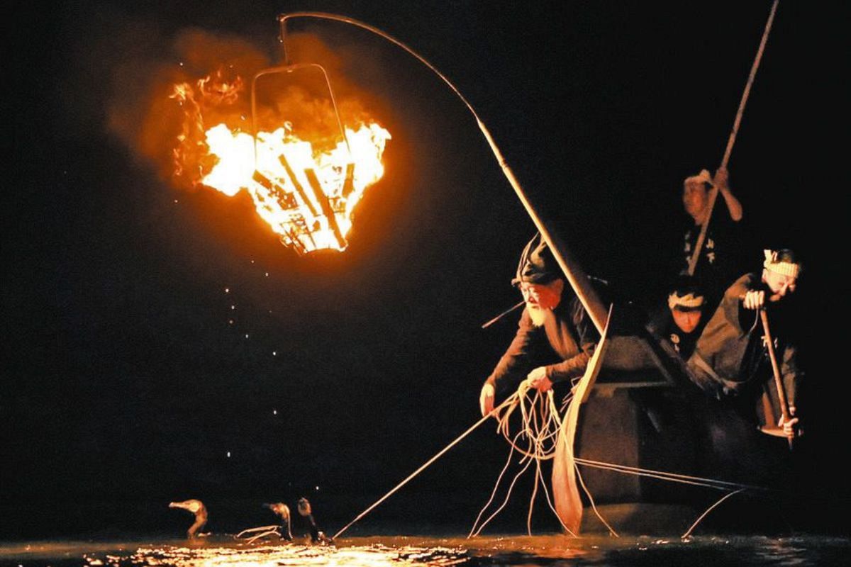 動画】鵜匠1300年の技、今年も闇夜に光る 岐阜市で長良川鵜飼が開幕