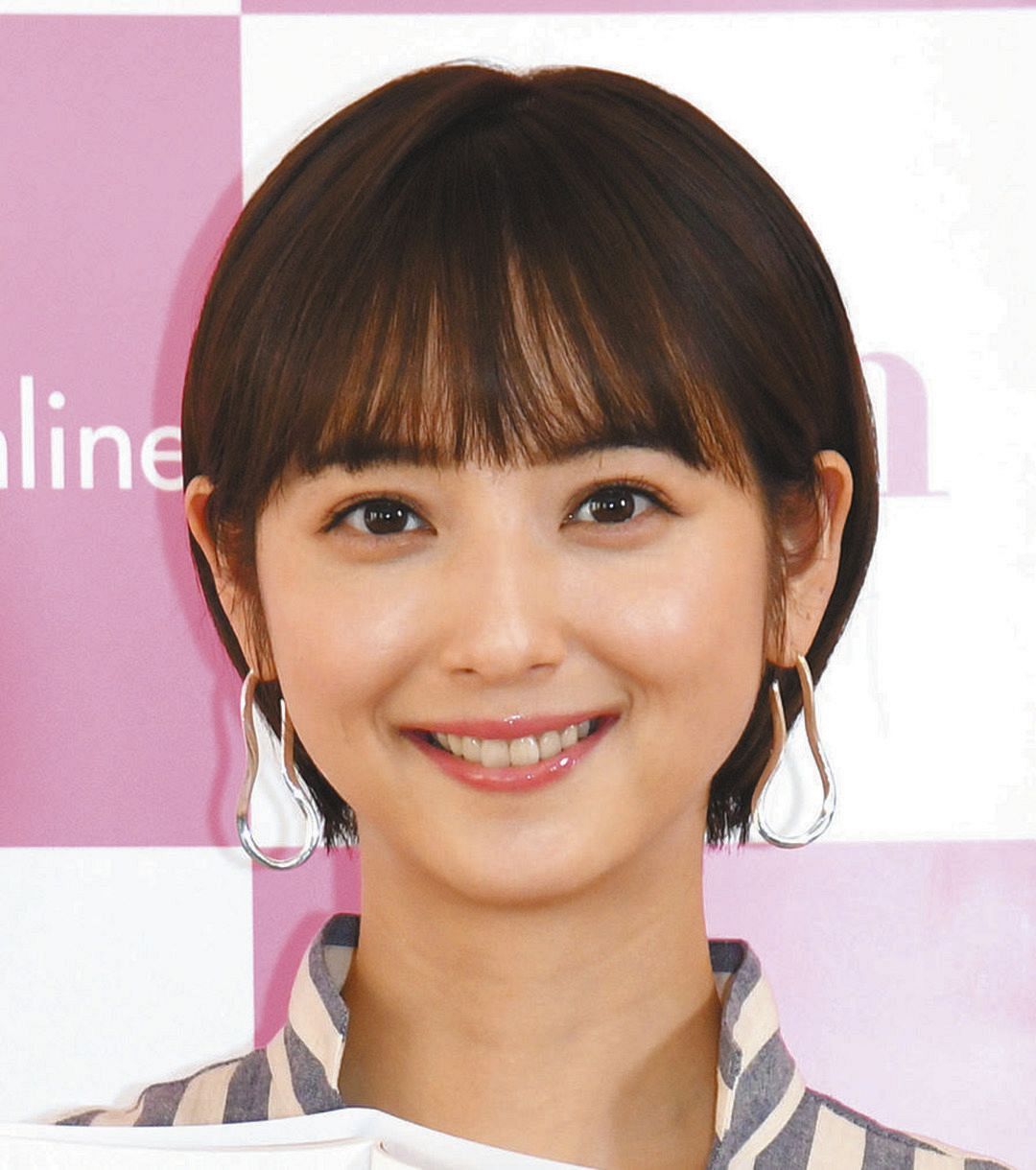 秋田出身 佐々木希が投稿した きみ が発端 フォロアーが 方言談義 岩手出身ですが 一緒 中日スポーツ 東京中日スポーツ