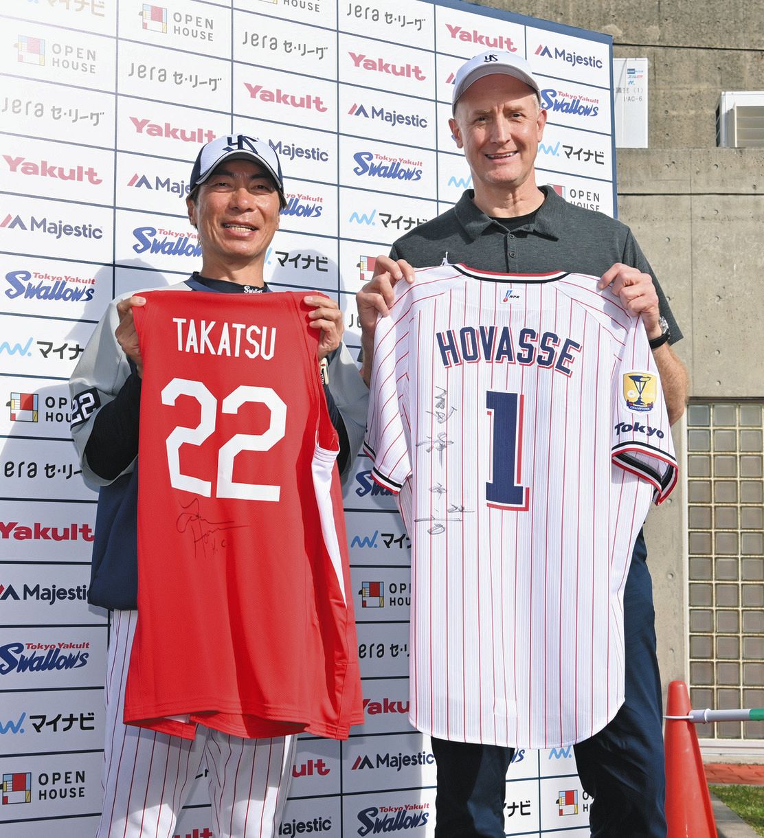 ヤクルト】高津監督、バスケ日本代表ホーバス・ヘッドコーチと