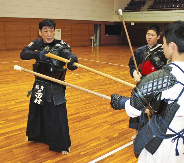 県内で３０年ぶり２人目 範士 誕生 銃剣道連盟 三田村さん 中日新聞web