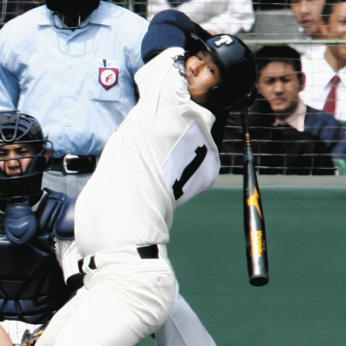 ◇大阪桐蔭・中田翔、独特なバットの構え【写真】：中日スポーツ・東京 