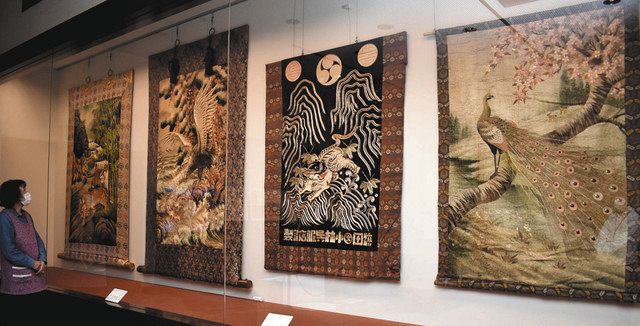 祭りを彩る刺繍幕ずらり 愛荘町立歴史文化博物館で企画展：中日新聞Web